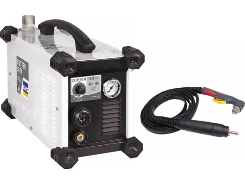 GYS 013858 Plasmaschneidinverter Cutter 30 FV mit Zubehör